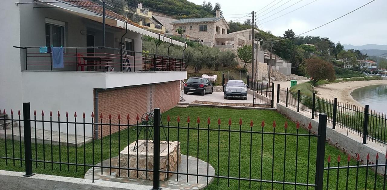 Villa Alexandra Nea Iraklitsa Exterior foto